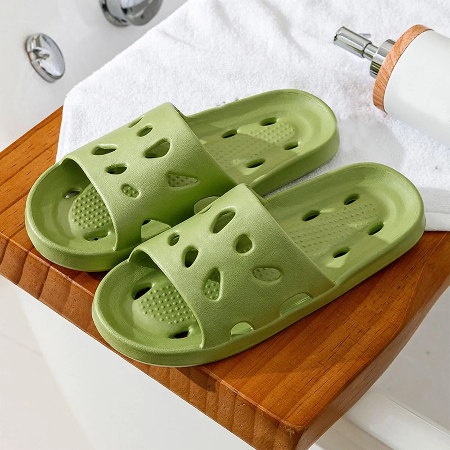 Mens Shower Shoes Shower Shoes Women Cloud Slippers for Men Womens Slides Ultra Comfort Bathroom Non Slip Slippers
